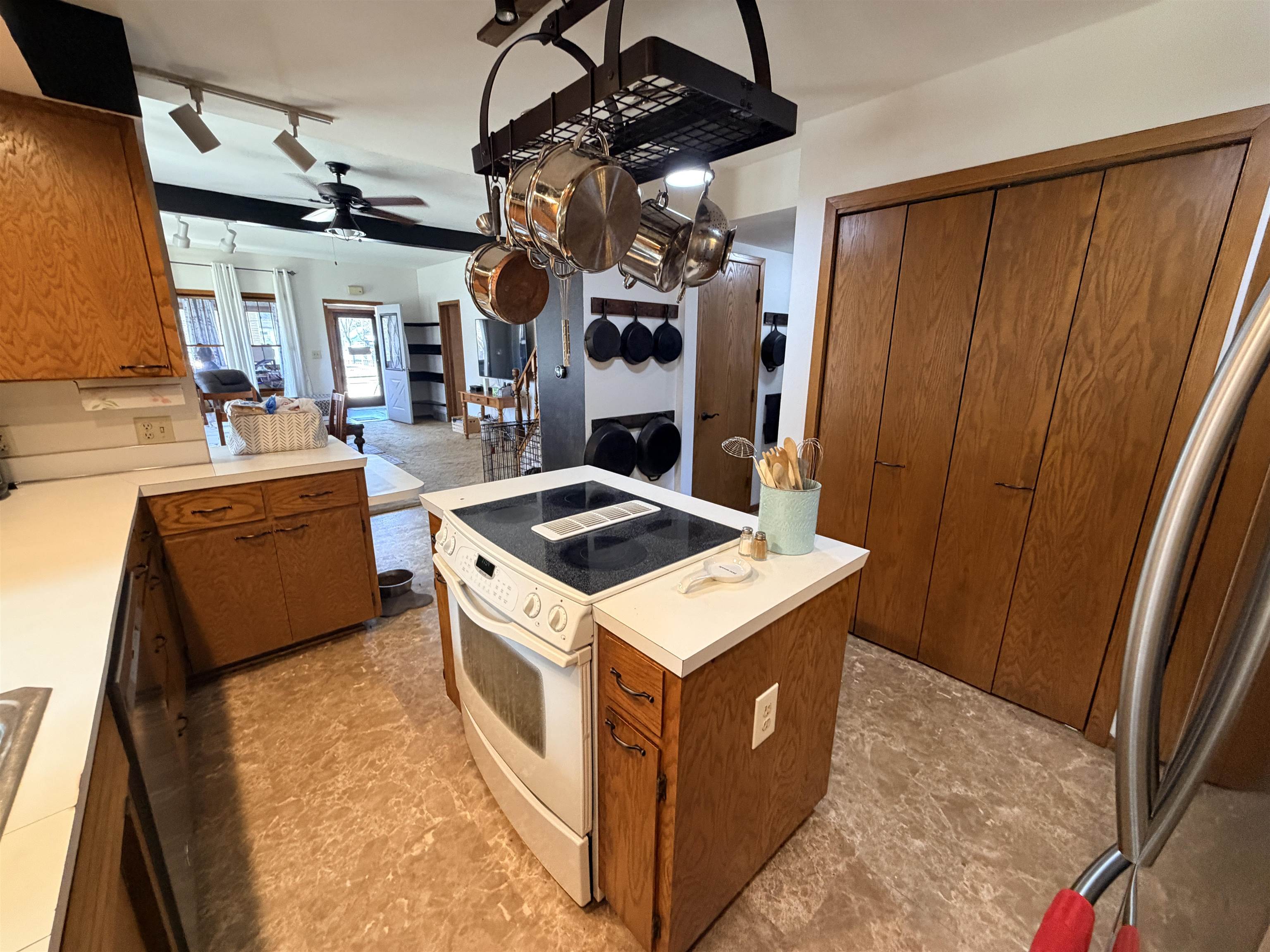 616 Northeast 3rd Street Marion, WI 54950 - Photo 11 of 49
