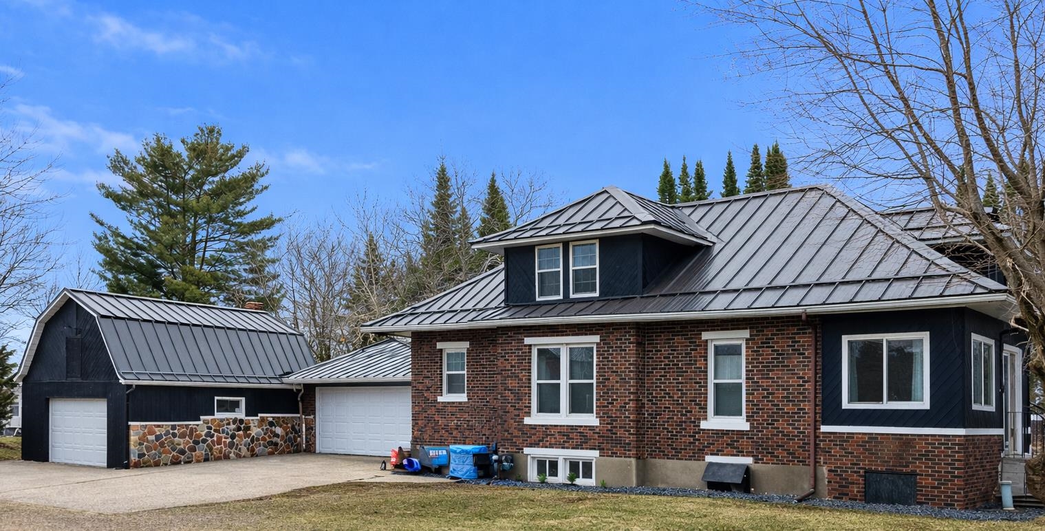 616 Northeast 3rd Street Marion, WI 54950 - Photo 4 of 49