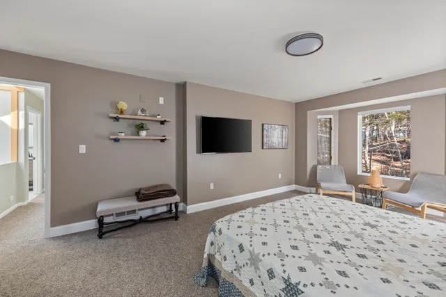 $689,000 | 5 Wildwood Drive, Campton, NH 03223