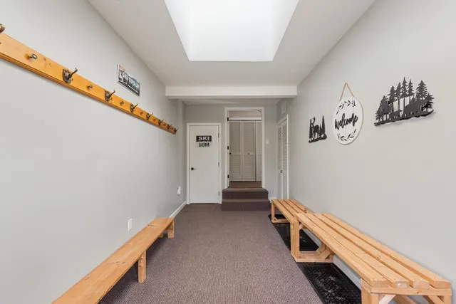 $689,000 | 5 Wildwood Drive, Campton, NH 03223