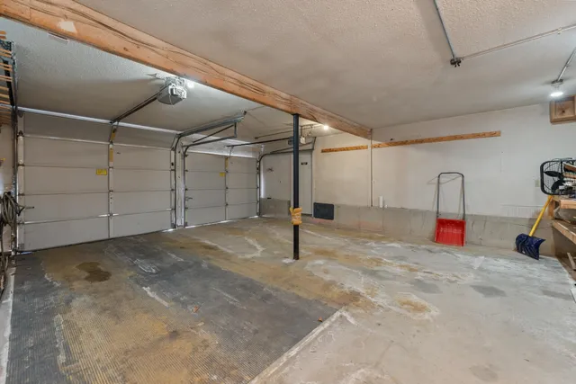 $689,000 | 5 Wildwood Drive, Campton, NH 03223