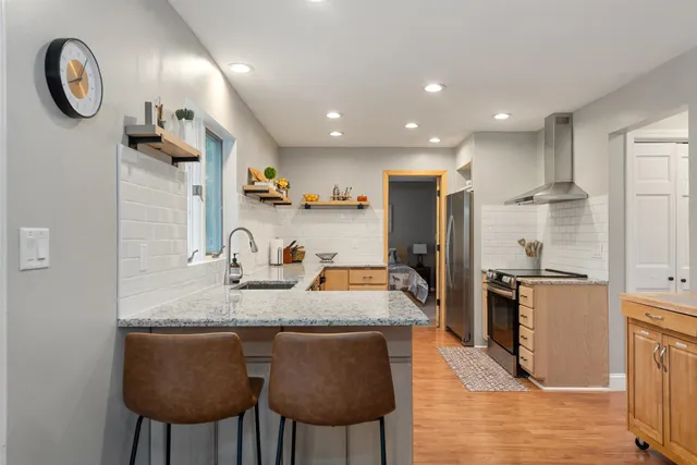 $689,000 | 5 Wildwood Drive, Campton, NH 03223