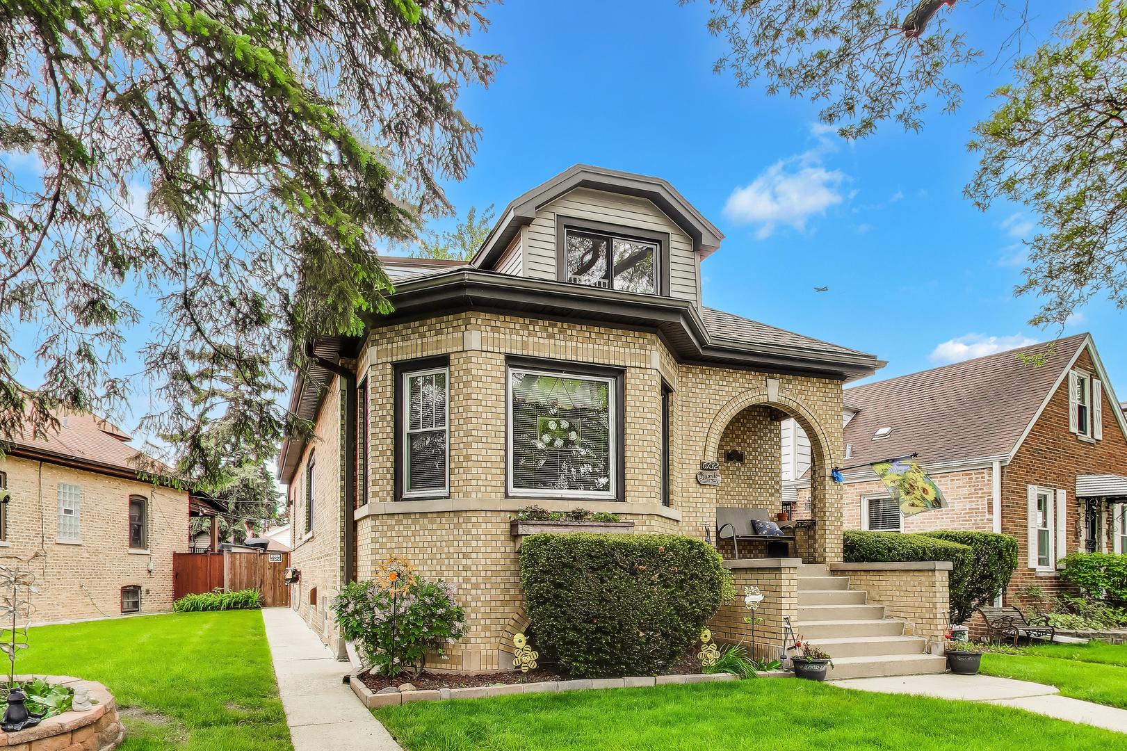 6732 West Rascher Avenue Chicago, IL 60656 - Photo 2 of 52