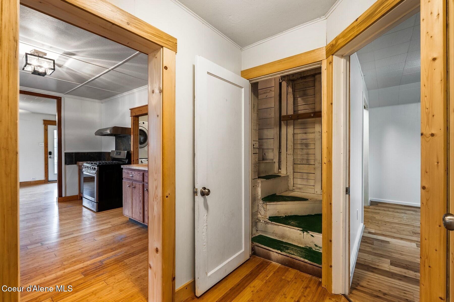 1224 Larch Street Sandpoint, ID 83864 - Photo 27 of 43 86215845