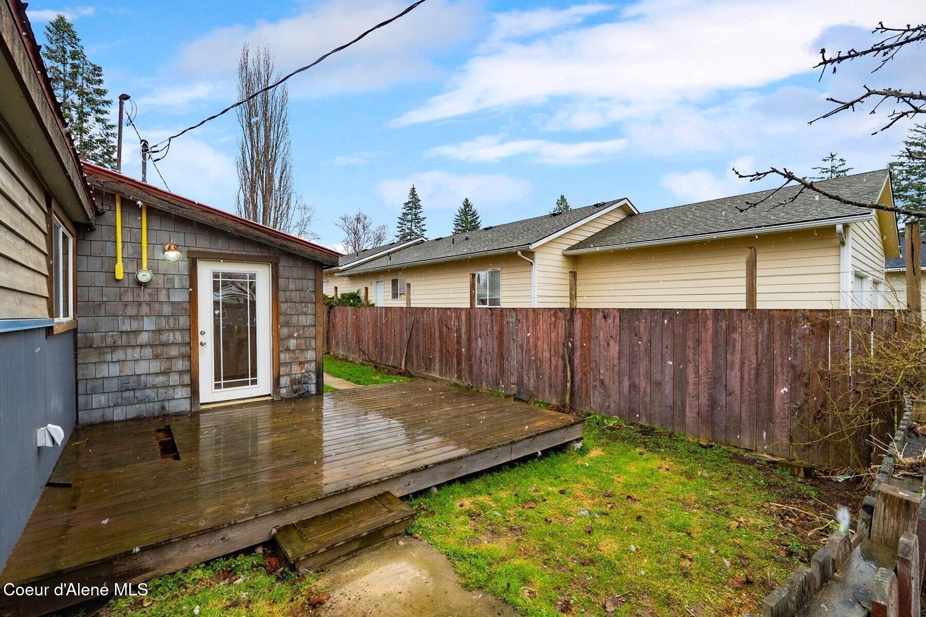 1224 Larch Street Sandpoint, ID 83864 - Photo 36 of 43 Open Patio