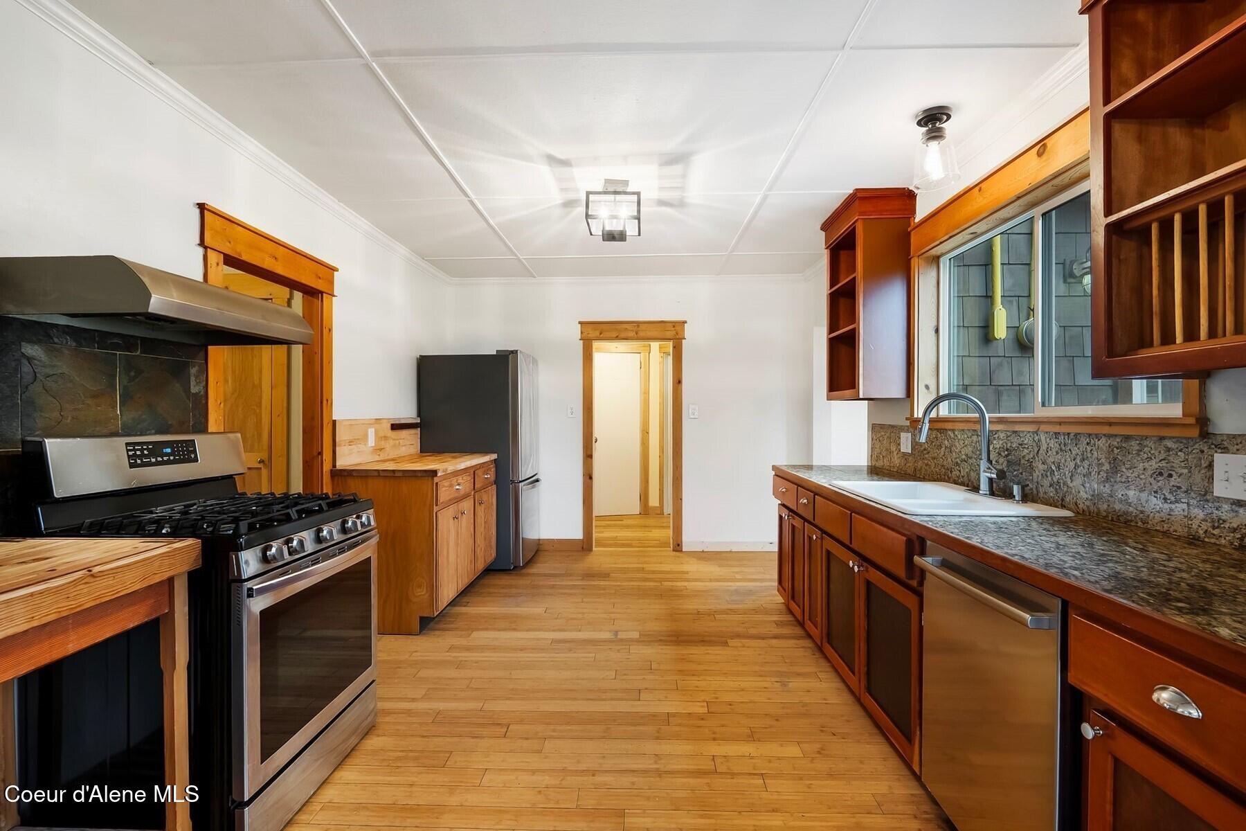 1224 Larch Street Sandpoint, ID 83864 - Photo 10 of 43 86215828