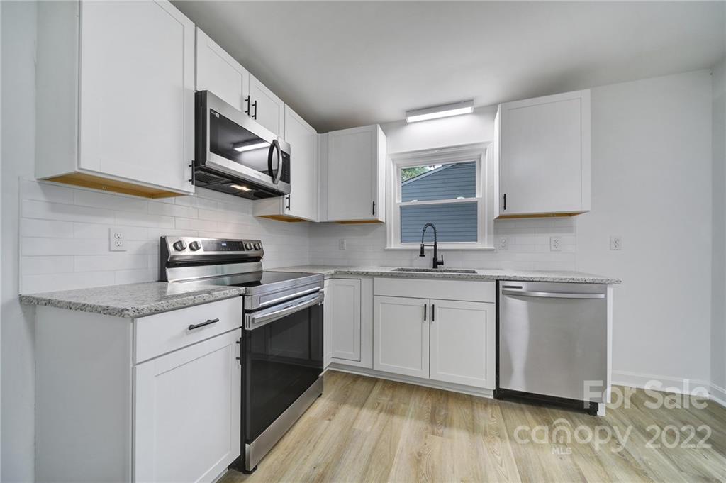 9939 Woody Ridge Road Charlotte, NC 28273 - Photo 7 of 20 Gallery Image 7