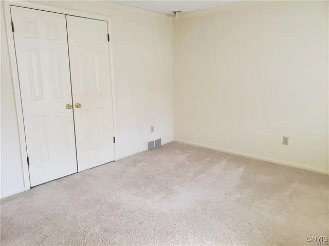 $524,000 | 104 Old Lyme Road, DeWitt, NY 13224