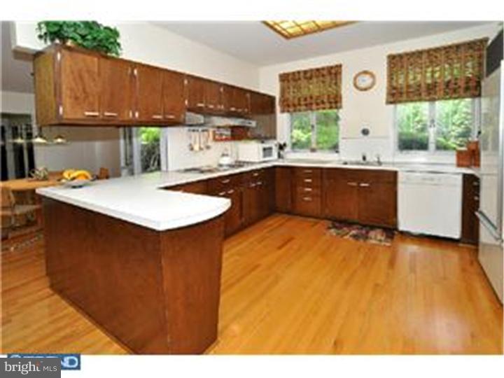 927 Frazier Road Rydal, PA 19046 - Photo 8 of 21