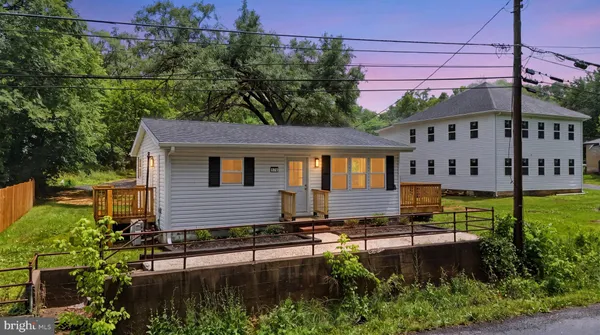 $279,000 | 170 Kearneysville Pike, Kearneysville, WV 25430
