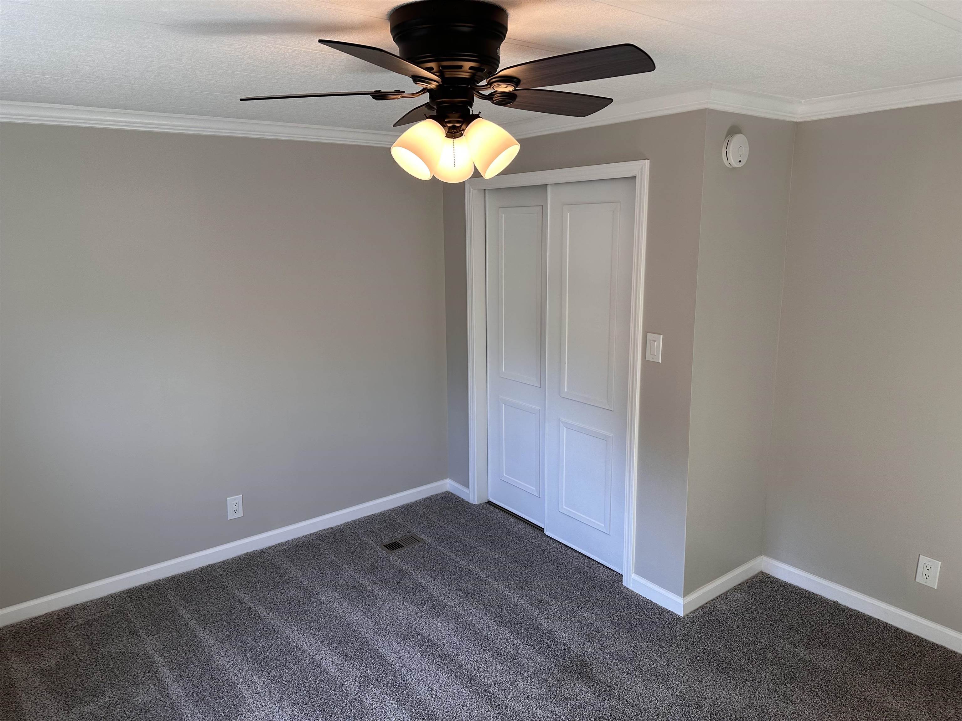 22 South Blueberry Lane Rochester, NH 03867 - Photo 22 of 52