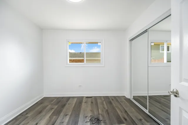 $379,900 | 16813 89th Avenue, Orland Hills, IL 60487