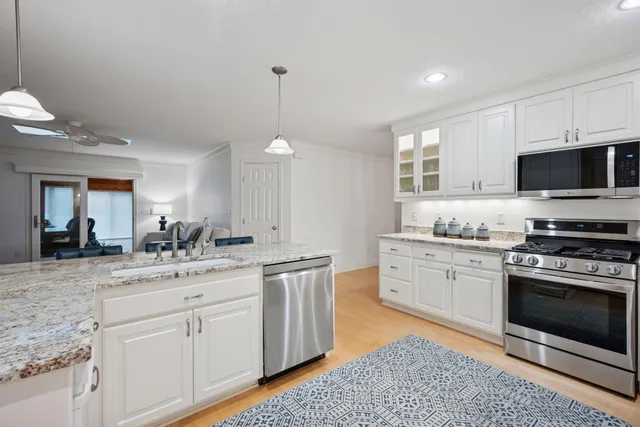 $4,000 | 145 Holly Lane North, Plymouth, MN 55447