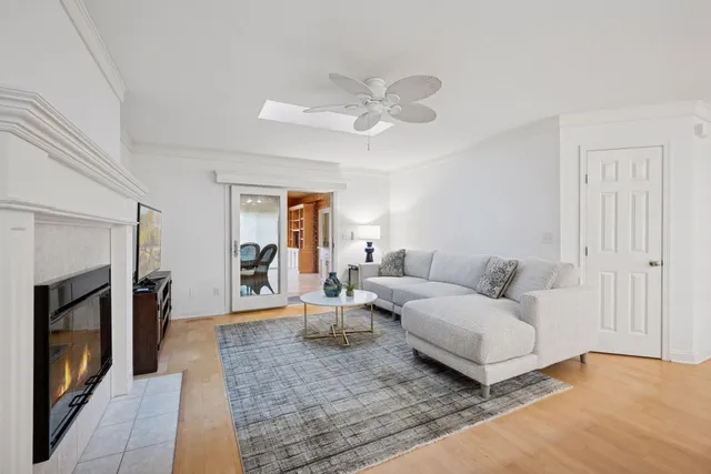 $4,000 | 145 Holly Lane North, Plymouth, MN 55447