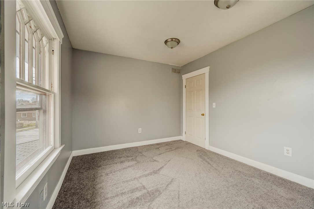 4432 Pearl Road Cleveland, OH 44109 - Photo 21 of 50
