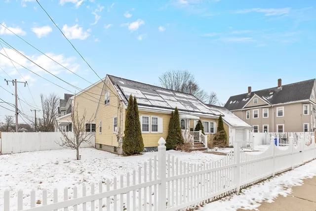 $4,200 | 1800 River Street, Unit 1, Boston, MA 02136