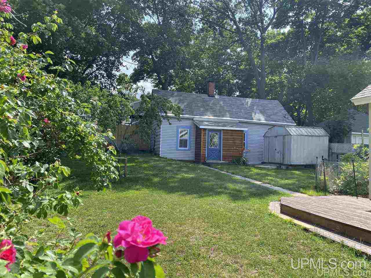 523 West Spring Street Marquette, MI 49855 - Photo 6 of 8
