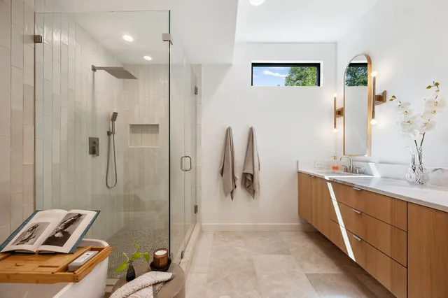 $2,495,000 | 2517 Great Oaks Parkway, Austin, TX 78756