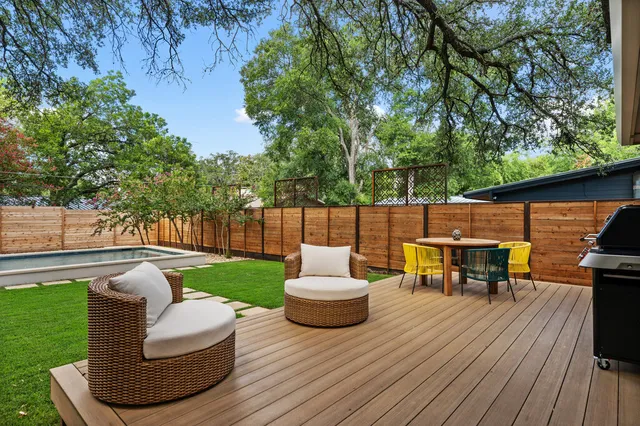 $2,495,000 | 2517 Great Oaks Parkway, Austin, TX 78756