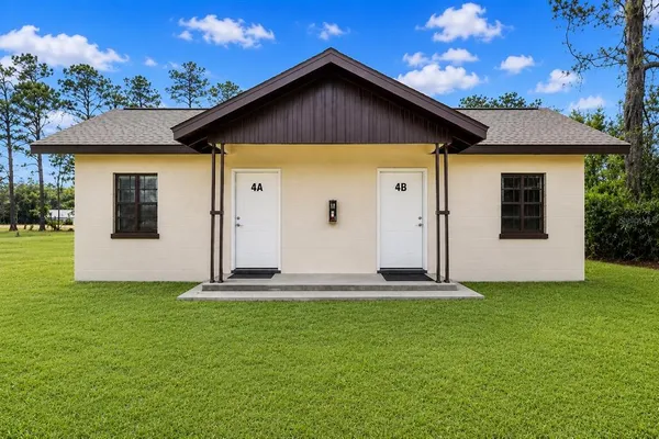 $950 | 8010 Southeast Us Highway, Unit 4A, Hawthorne, FL 32640