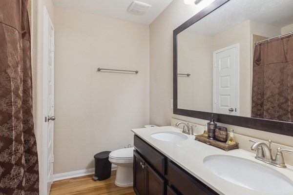 1911 Thunder Ridge Way Pearland, TX 77089 - Photo 28 of 36