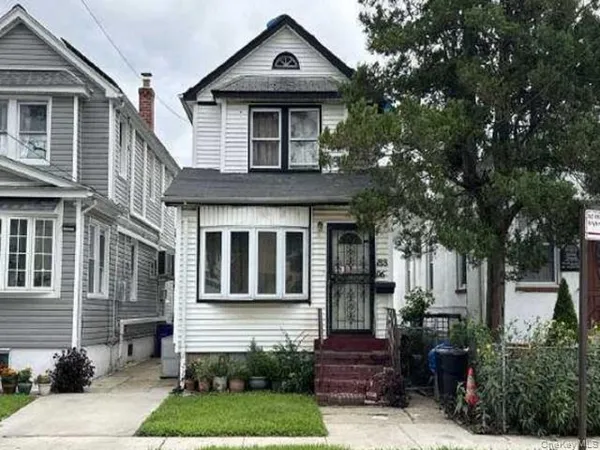 $435,100 | 188-06 Nashville Boulevard | St. Albans