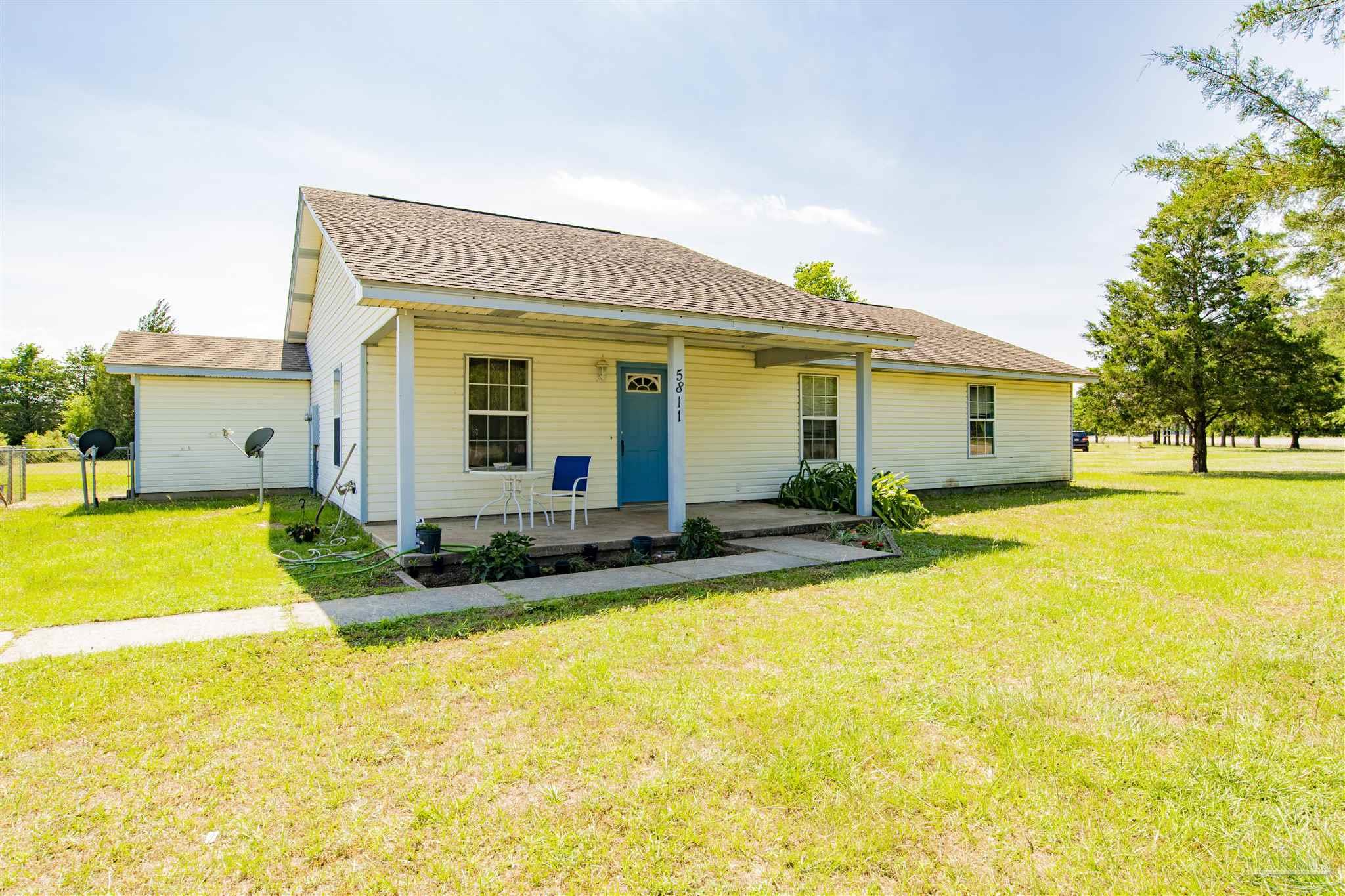 5811 Central School Road Milton, FL 32570 - Photo 1 of 20 Gallery Image 1