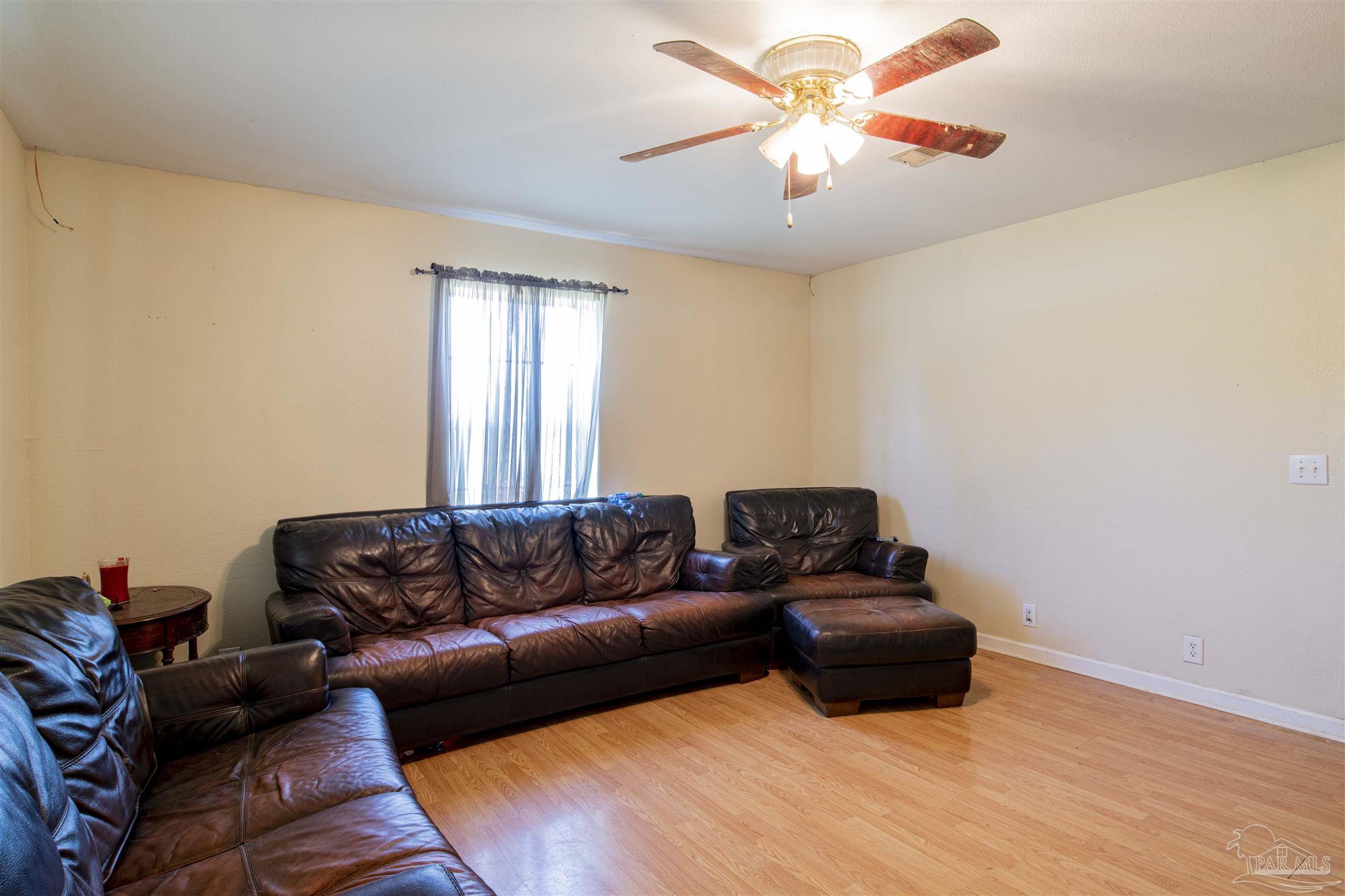 5811 Central School Road Milton, FL 32570 - Photo 3 of 20 Gallery Image 3