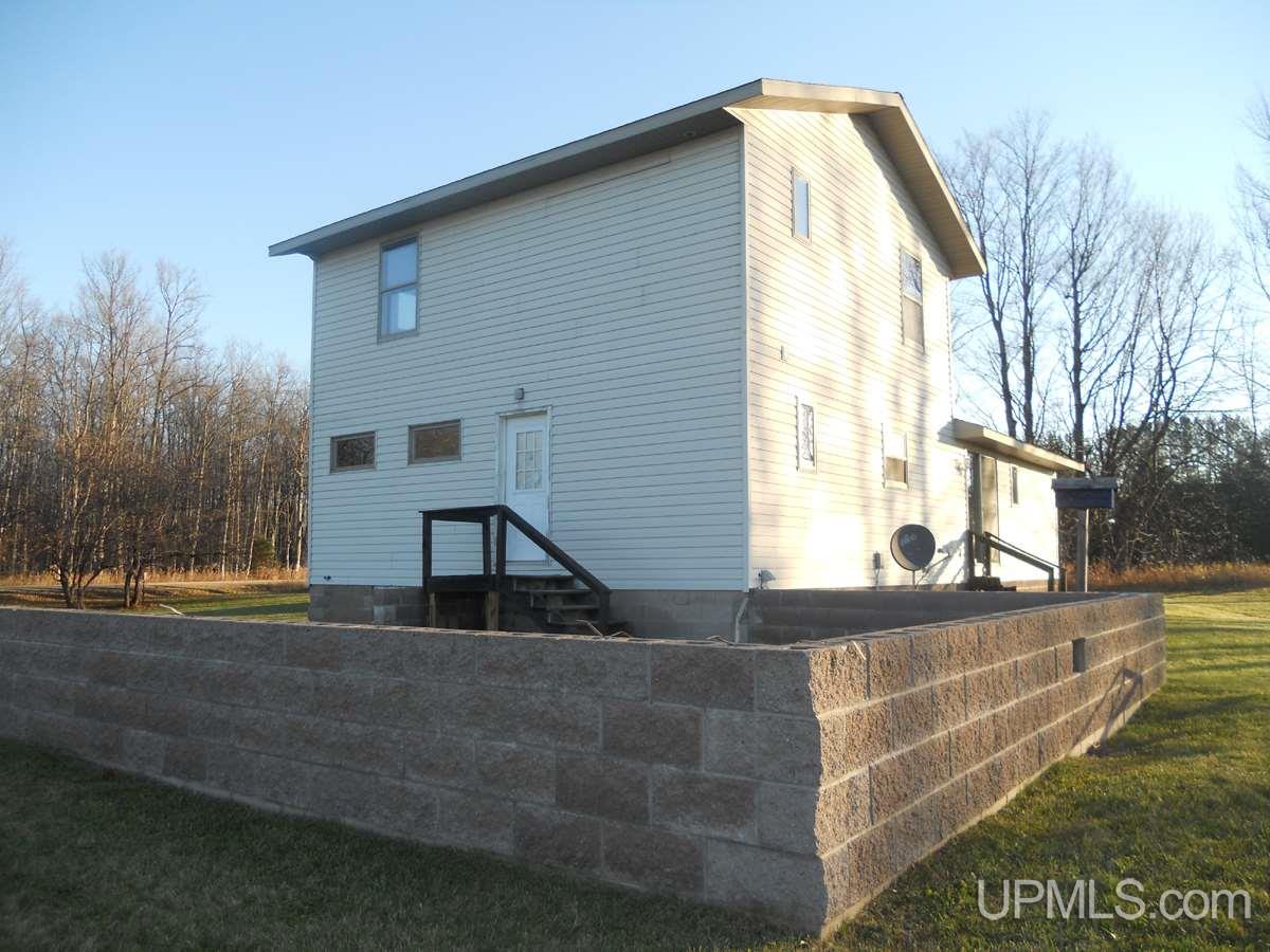 3805 Luoma Road Chatham, MI 49816 - Photo 2 of 17