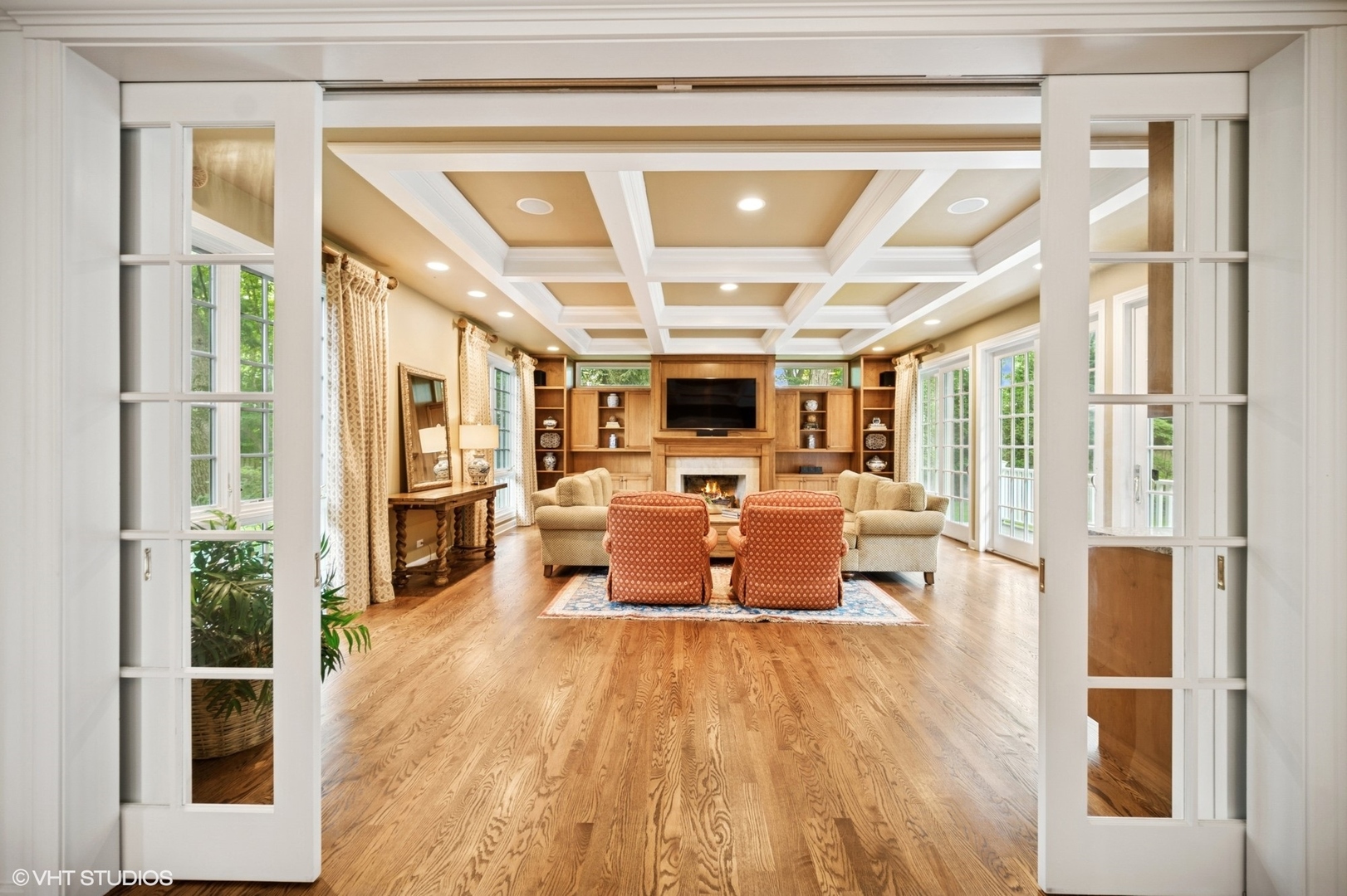 1118 Mt Pleasant Road Winnetka, IL 60093 - Photo 11 of 48 a living room with furniture and a large window