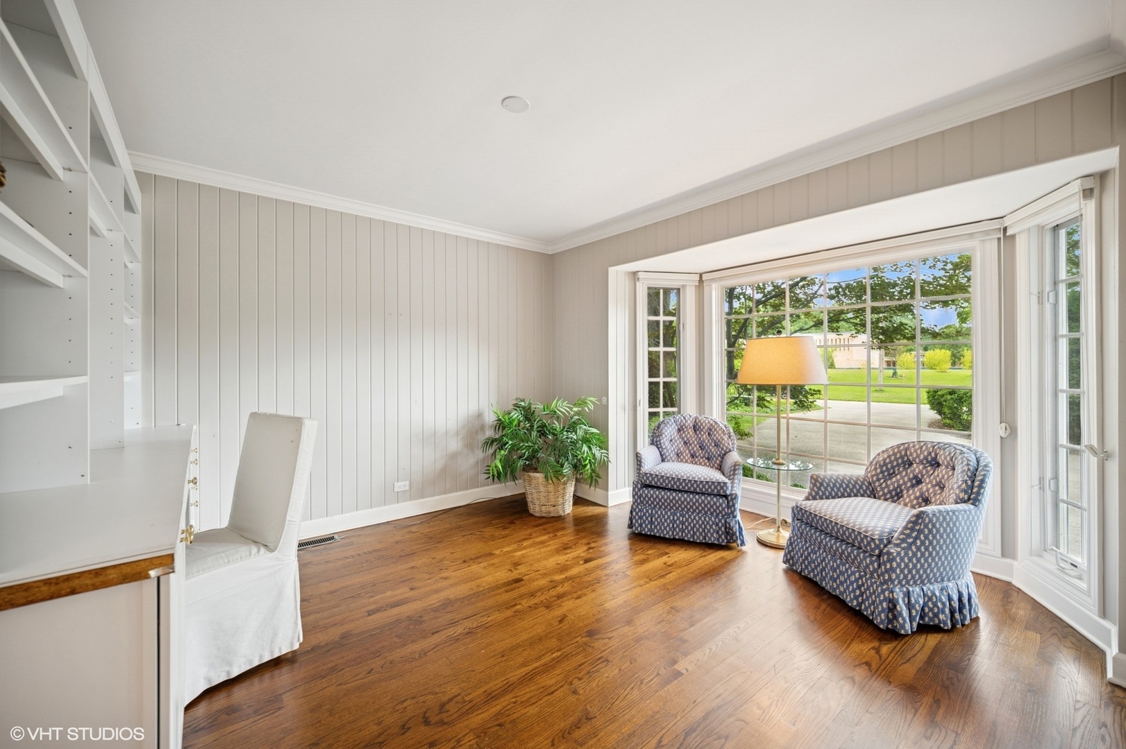 1118 Mt Pleasant Road Winnetka, IL 60093 - Photo 27 of 48 a living room with furniture and a large window