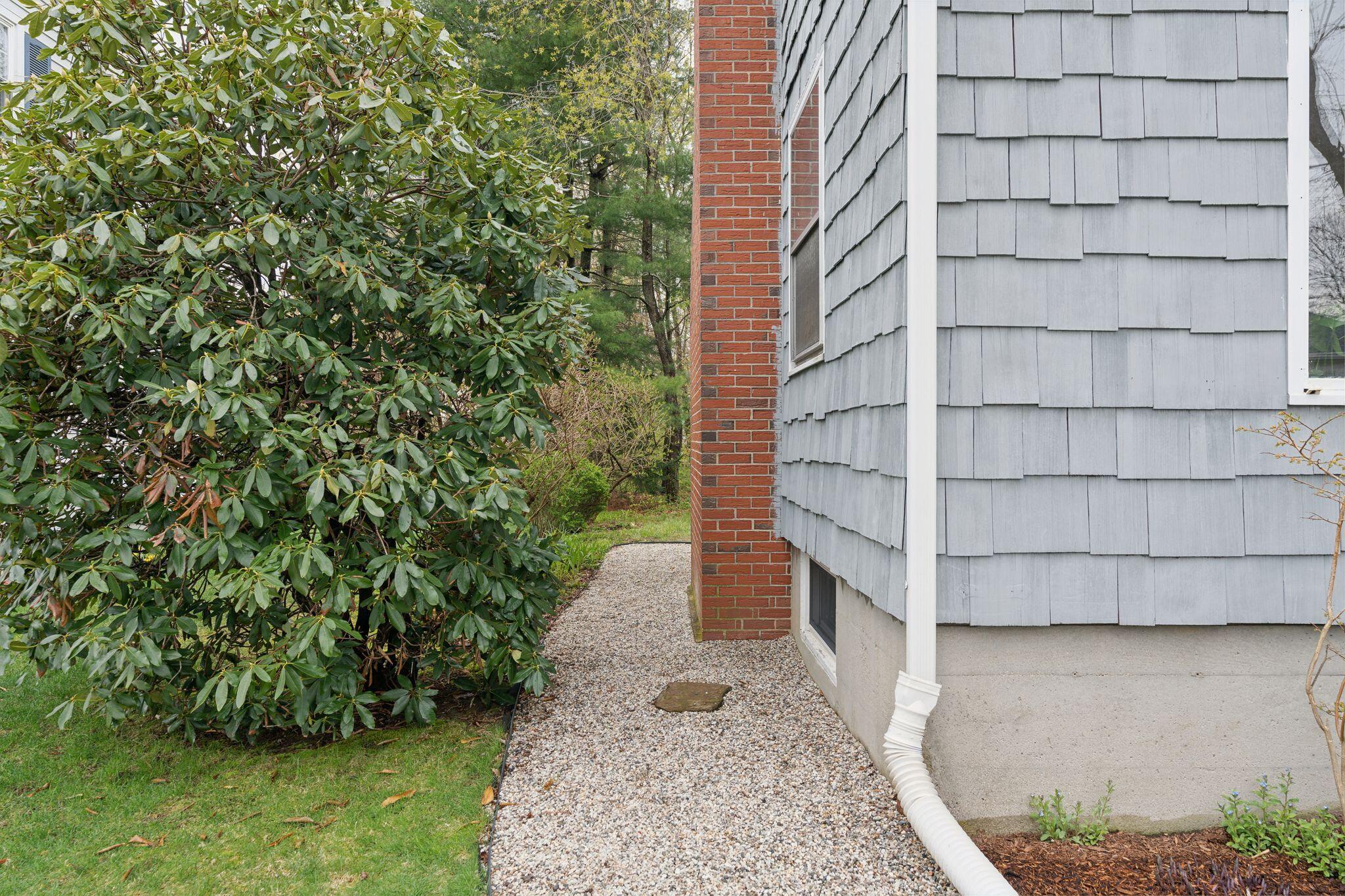 104 Carlyle Road Portland, ME 04103 - Photo 31 of 32 104 Carlyle St