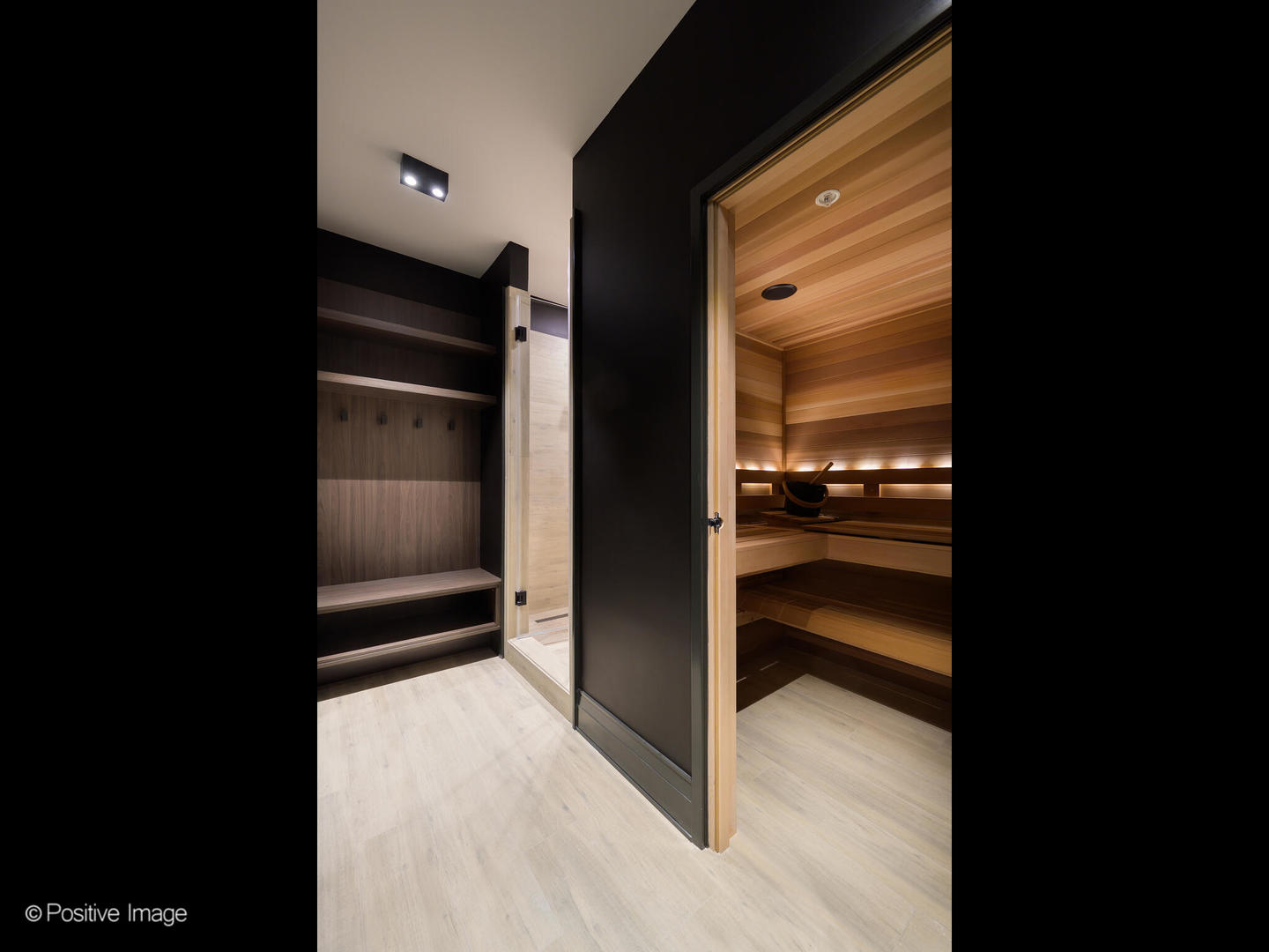 1106 Hohlfelder Road Glencoe, IL 60022 - Photo 42 of 61 a view of walk in closet and bedroom