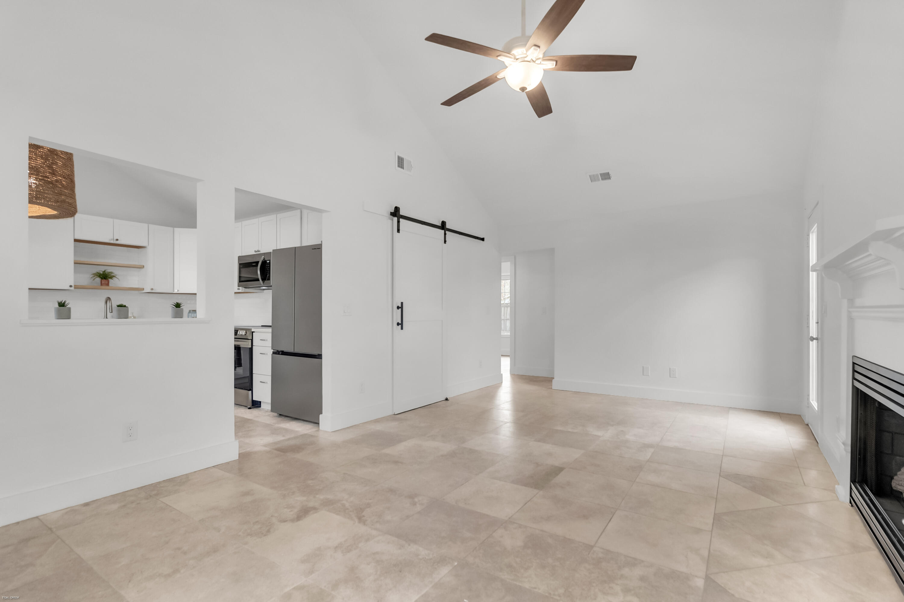 1368 Thayer Hall Drive Mount Pleasant, SC 29466 - Photo 5 of 48 1368 Thayer Hall -Tidalcreekphoto- (5)