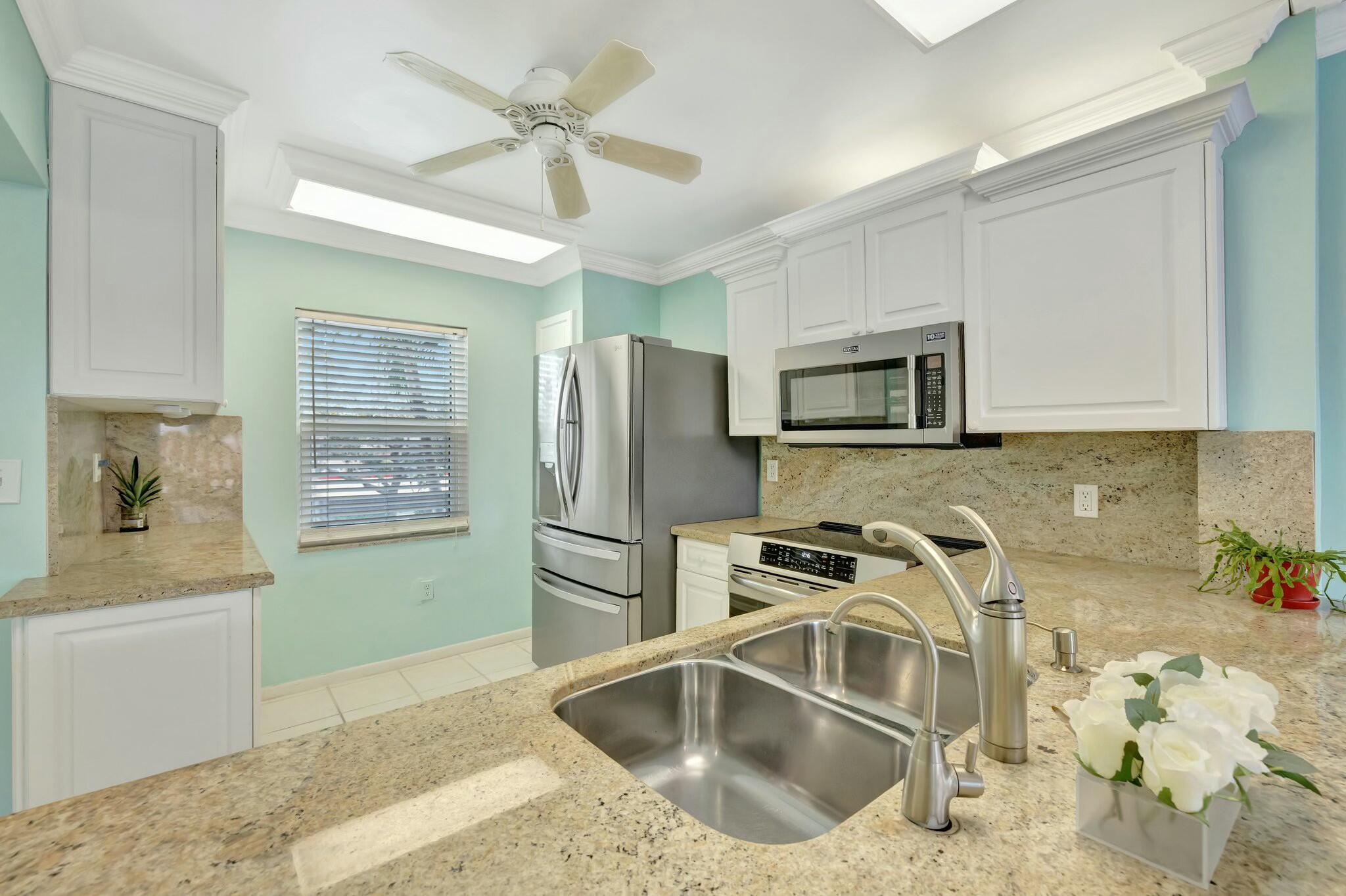 1950 Southwest Palm City Road, Unit 4203 Stuart, FL 34994 - Photo 8 of 40 tempImageLP1h5F