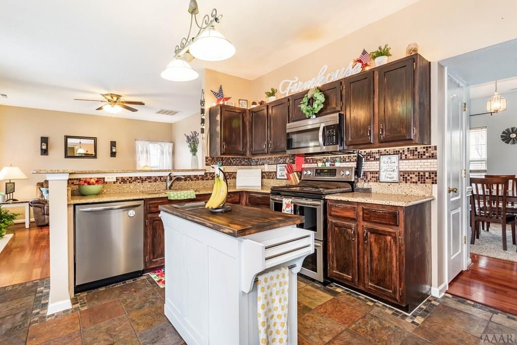 232 Green View Road Moyock, NC 27958 - Photo 2 of 50