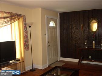 12018 Sewell Road Philadelphia, PA 19116 - Photo 7 of 11