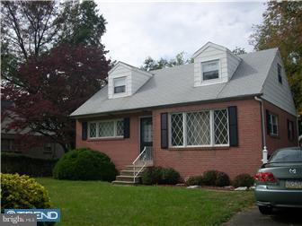 12018 Sewell Road Philadelphia, PA 19116 - Photo 10 of 11