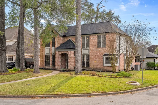 $340,000 | 41 Windsor Drive, Conroe, TX 77304