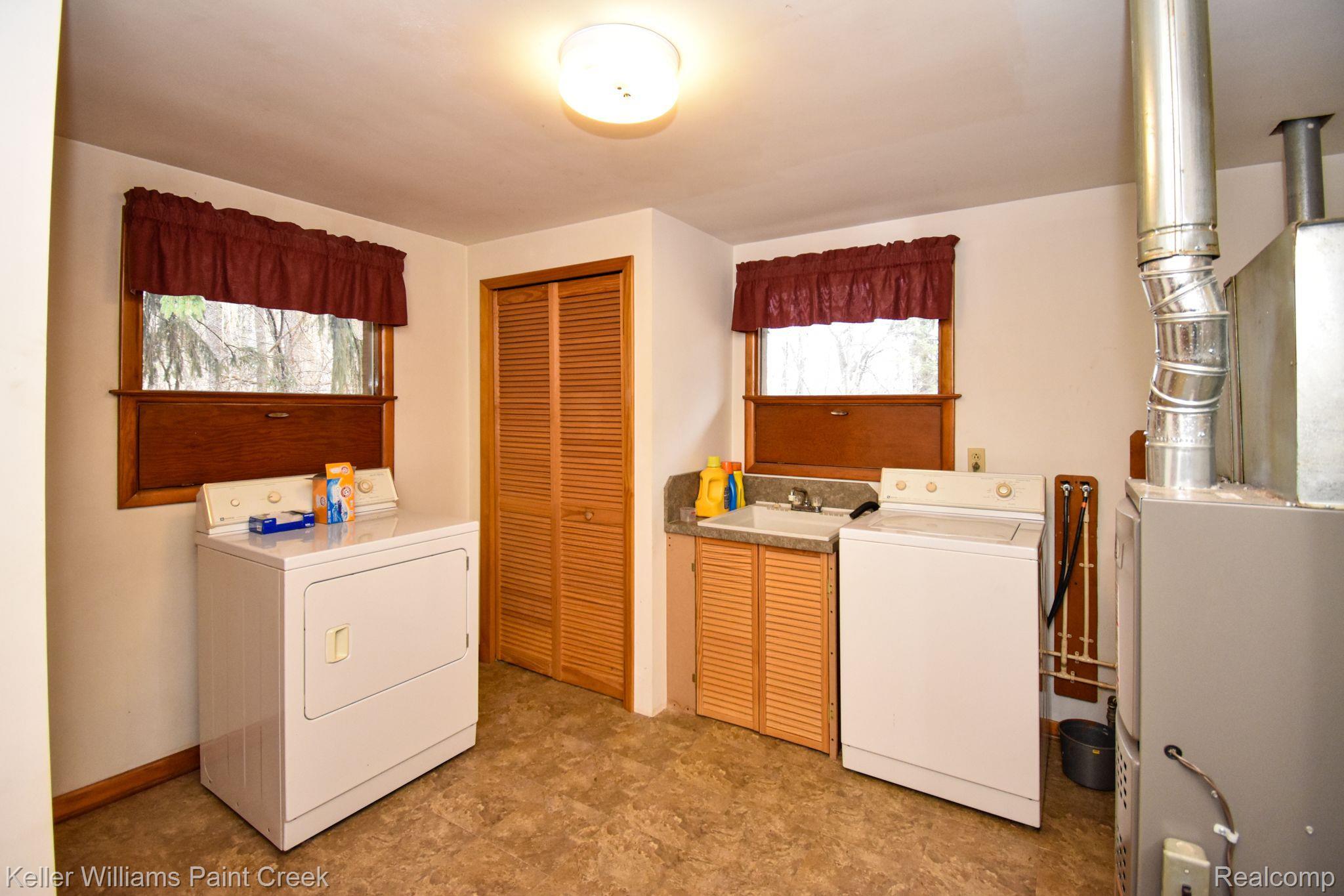 700 Rosehill Road Jackson, MI 49202 - Photo 19 of 29 Gallery Image 19