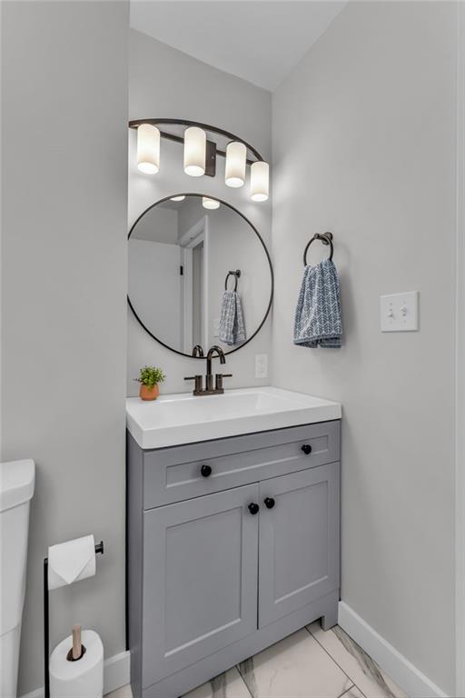 7609 Russell Road Prairie Village, KS 66208 - Photo 19 of 43