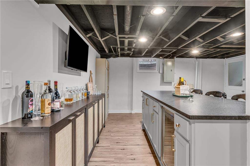 7609 Russell Road Prairie Village, KS 66208 - Photo 31 of 43