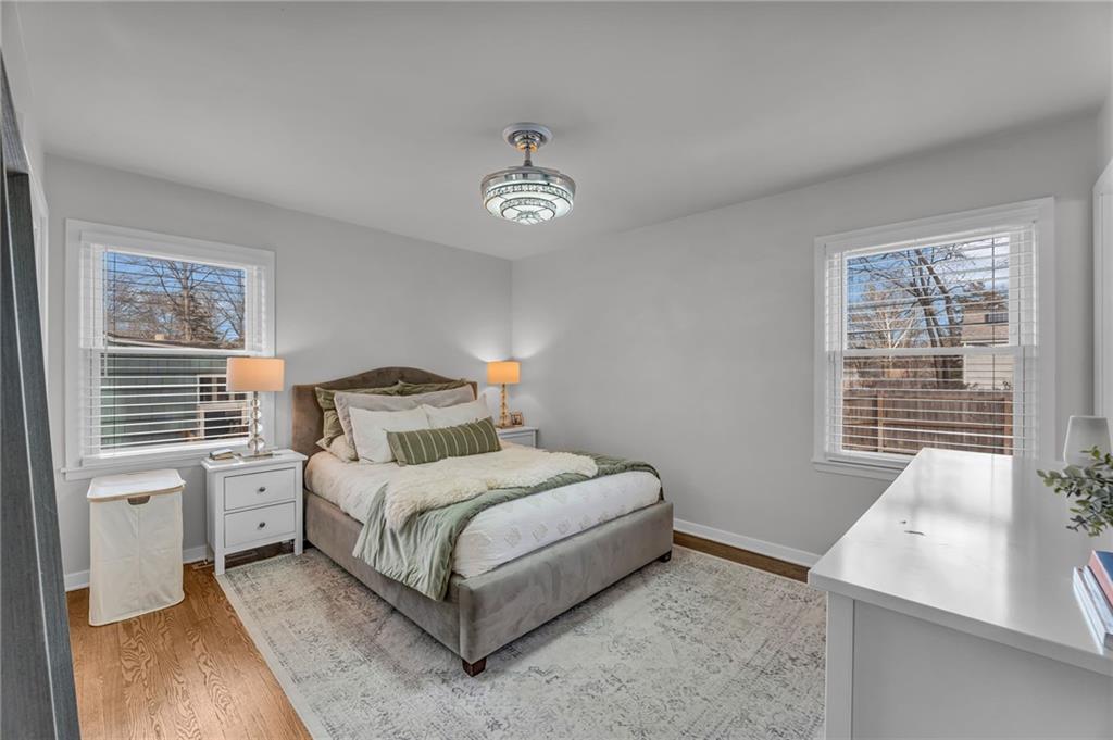 7609 Russell Road Prairie Village, KS 66208 - Photo 10 of 43