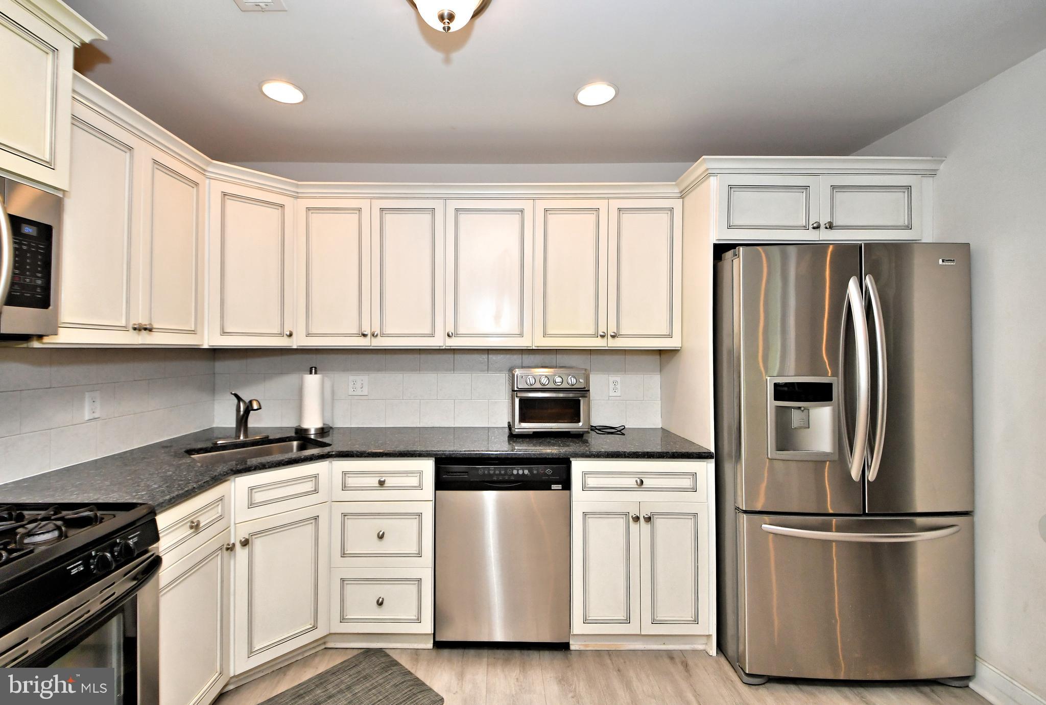 1630 Welsh Road, Unit 52G Philadelphia, PA 19115 - Photo 15 of 47