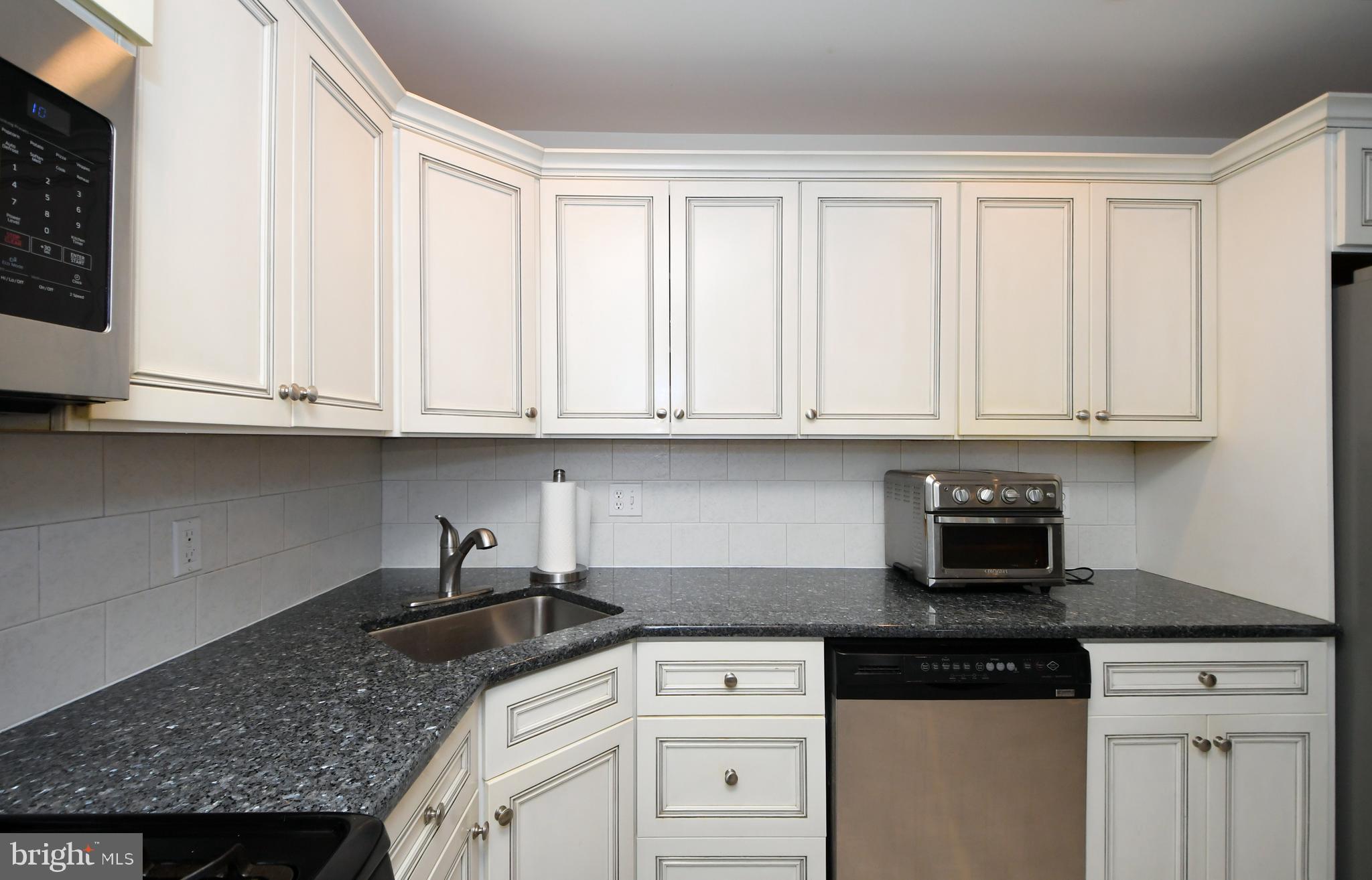 1630 Welsh Road, Unit 52G Philadelphia, PA 19115 - Photo 16 of 47