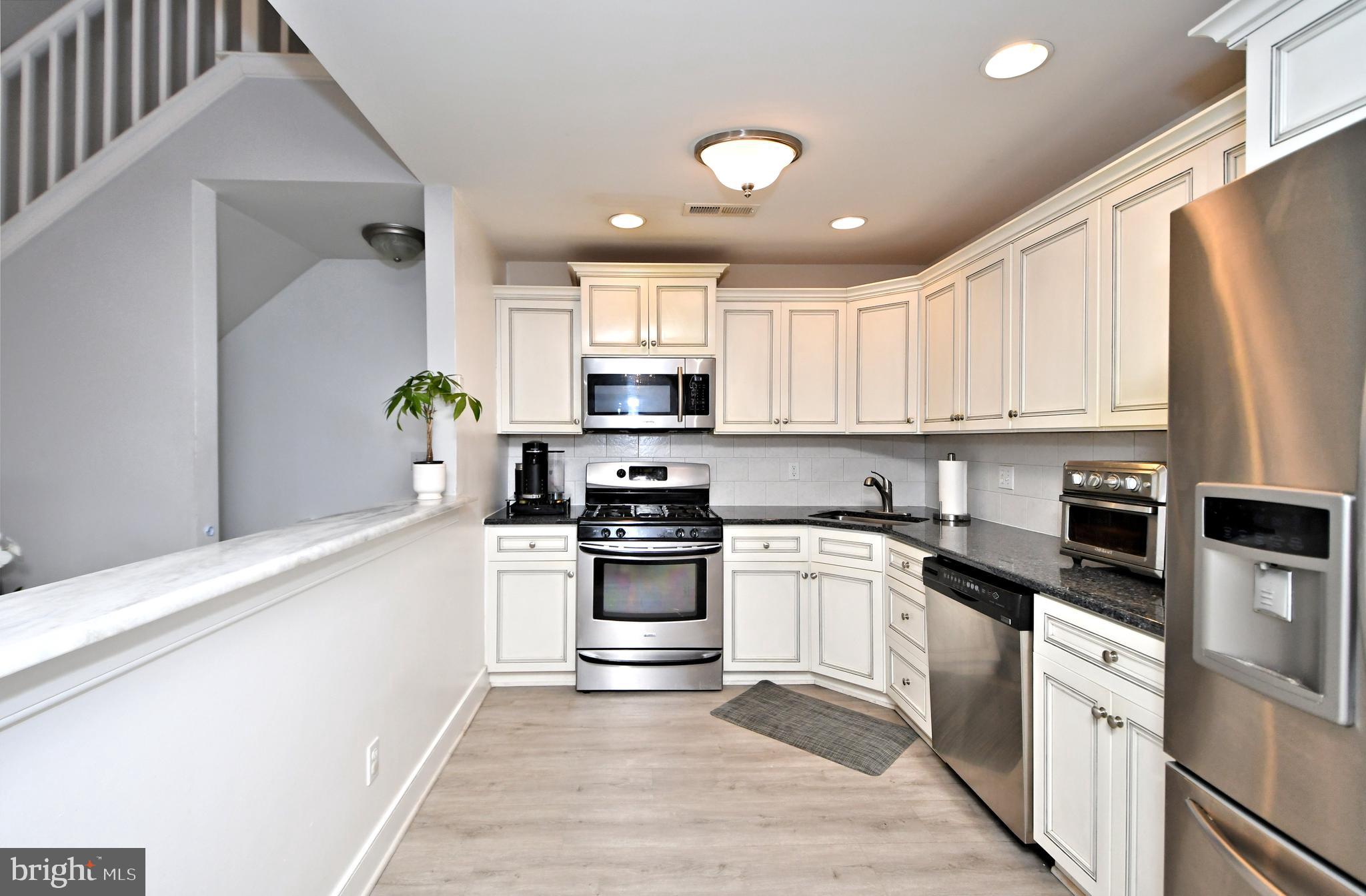 1630 Welsh Road, Unit 52G Philadelphia, PA 19115 - Photo 17 of 47