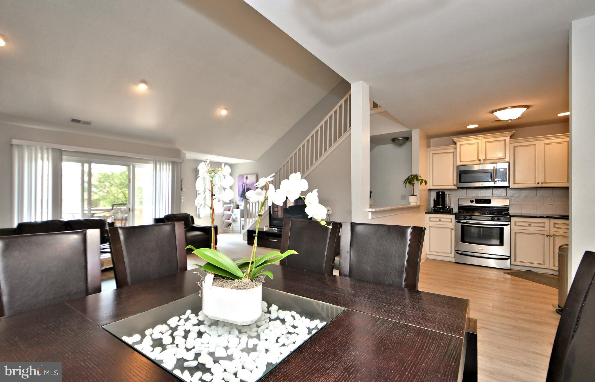 1630 Welsh Road, Unit 52G Philadelphia, PA 19115 - Photo 8 of 47 Dining Room