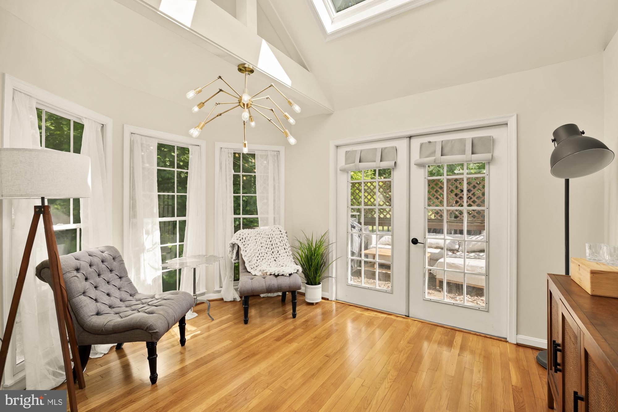 4721 Pickett Road Fairfax, VA 22032 - Photo 17 of 58