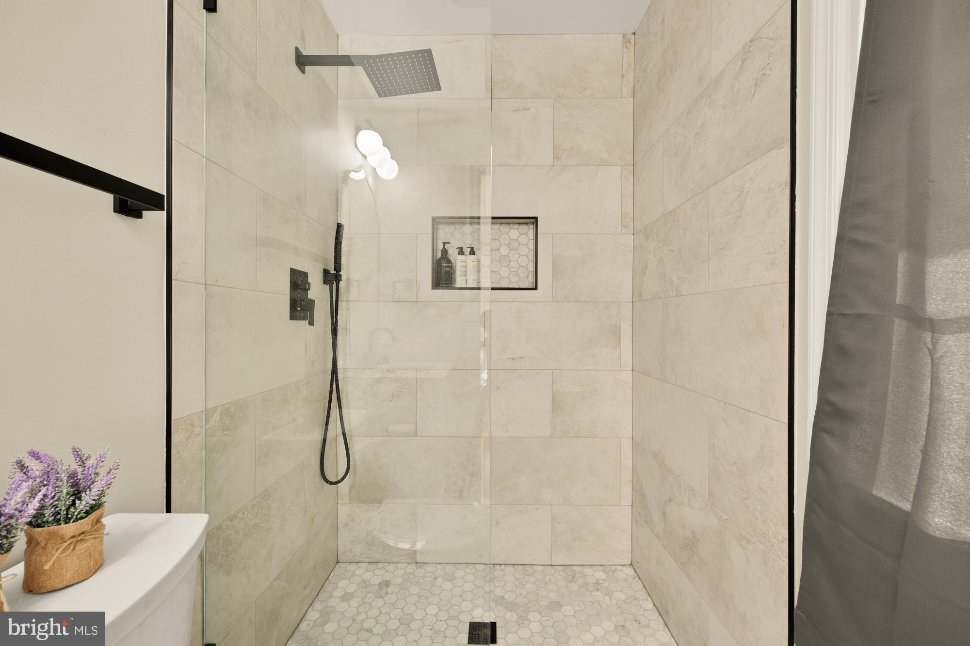 4721 Pickett Road Fairfax, VA 22032 - Photo 33 of 58