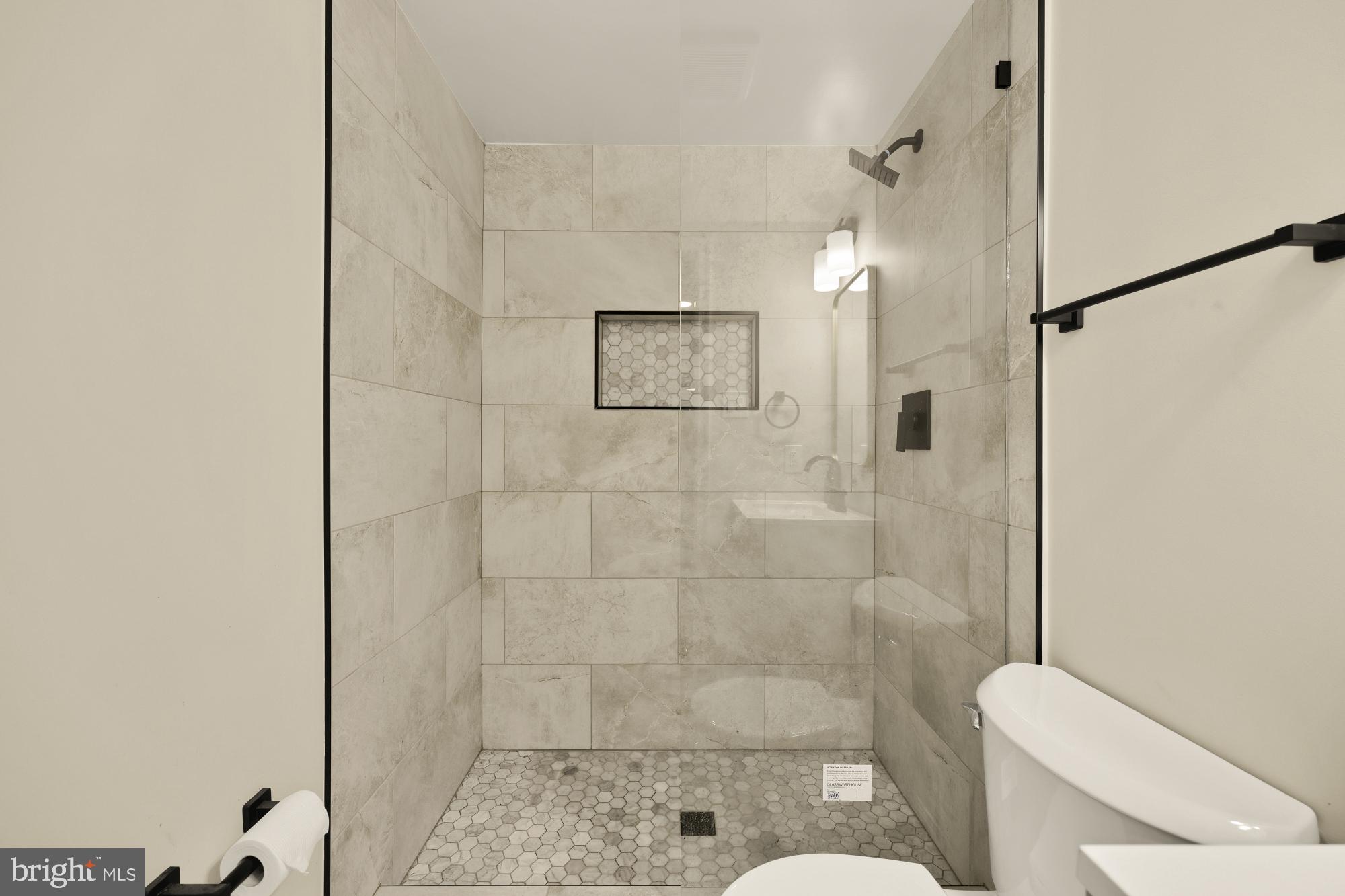 4721 Pickett Road Fairfax, VA 22032 - Photo 45 of 58